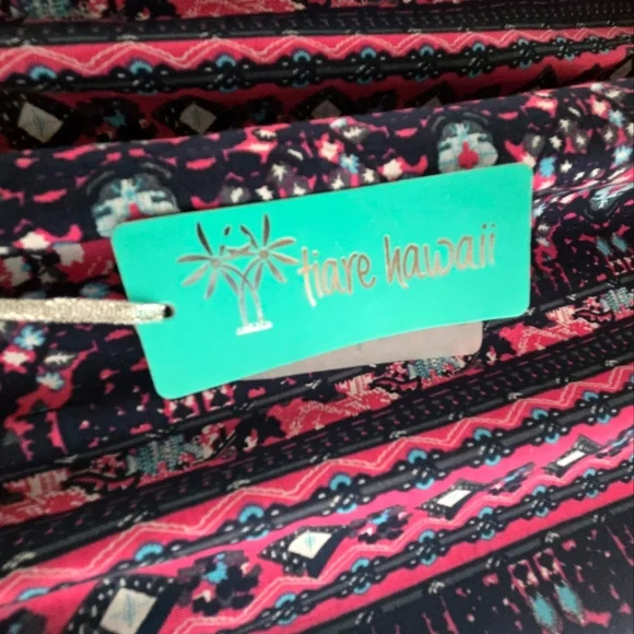 Beautiful Tiare Hawaii Dress NWT - Picture 10 of 11